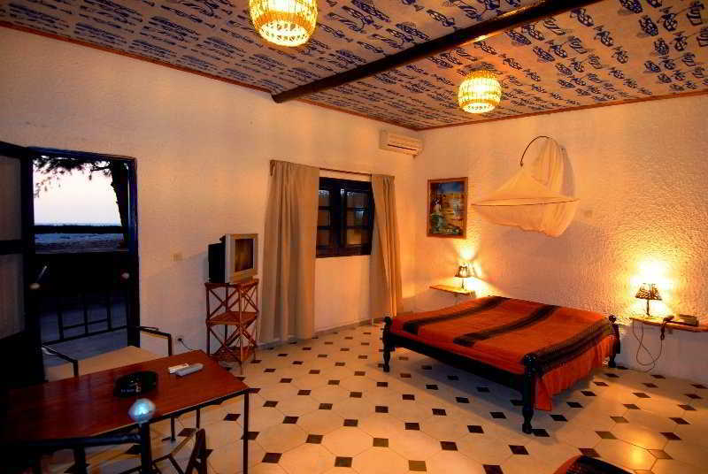 Hotel Mermoz Saint Louis Exterior foto