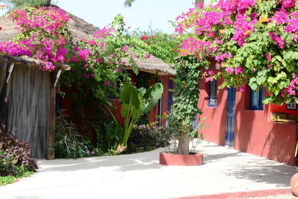 Hotel Mermoz Saint Louis Exterior foto
