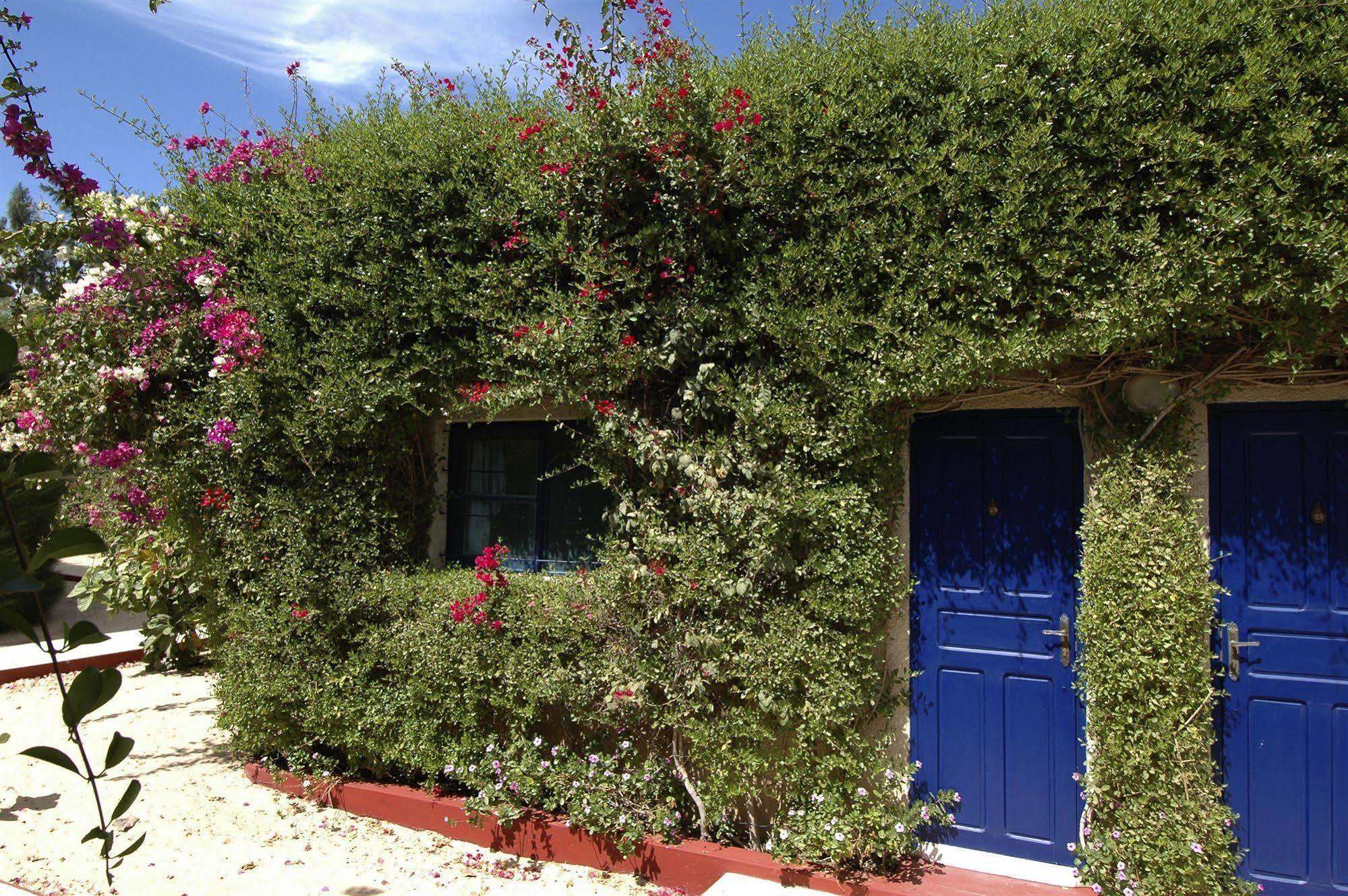 Hotel Mermoz Saint Louis Exterior foto